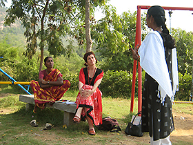 Enseñando cuentos ecológicos, Tiruvannamalai 2008 (India)
